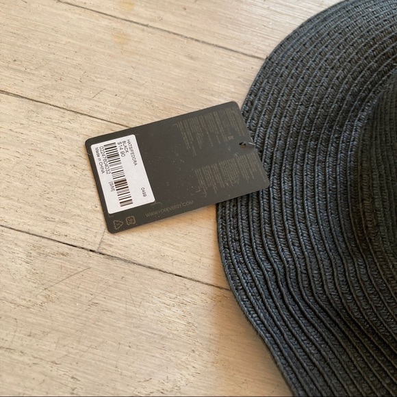 NWT 20’s Flapper Style Straw Hat - Picture 3 of 3